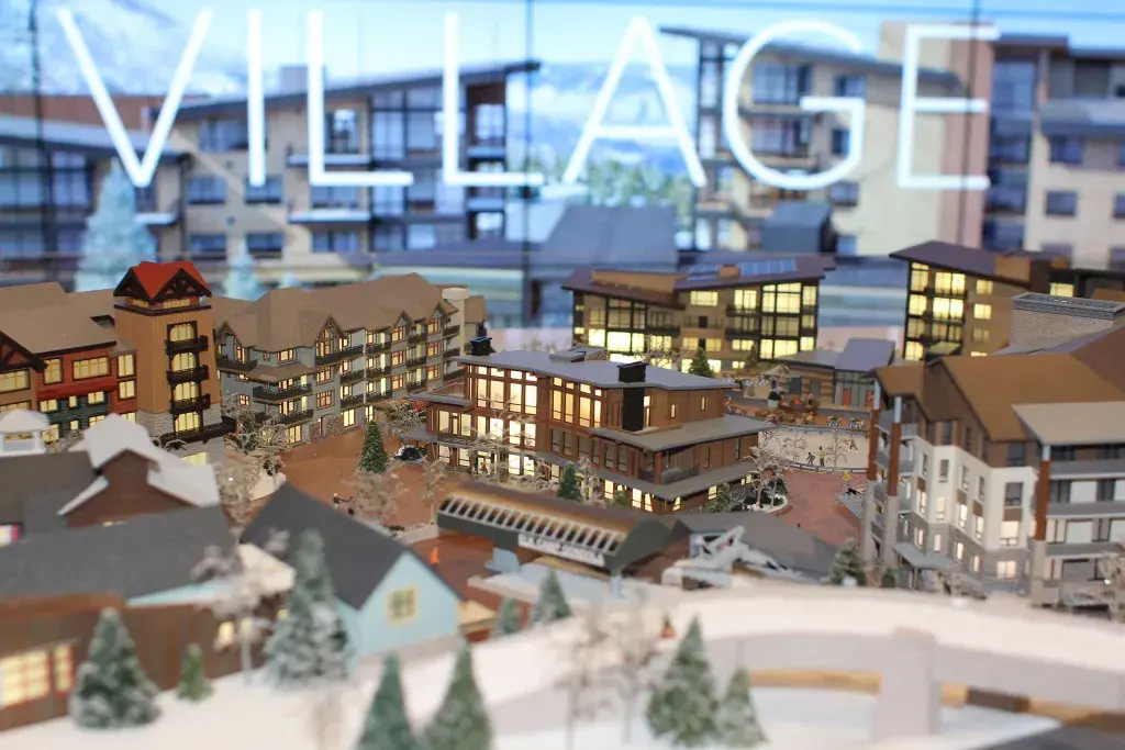 Immobilienmodell von LGM mit ausgelagertem SLA-Druck erstellt