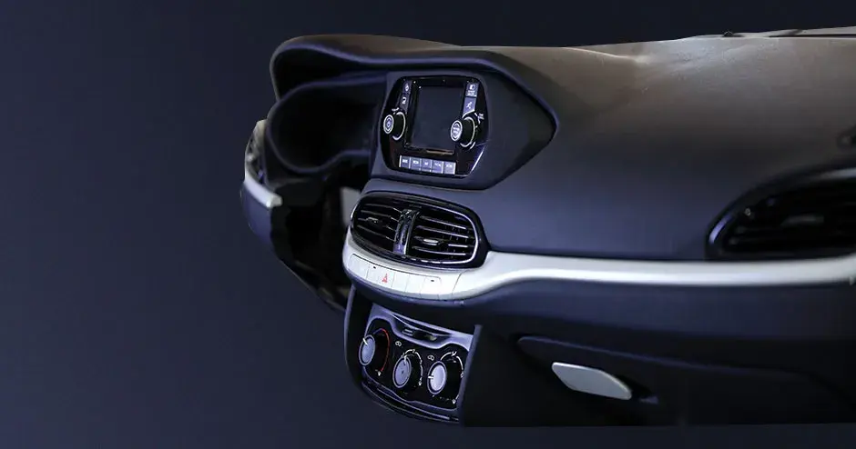 Eine 3D-gedruckte Konsole in einem Auto