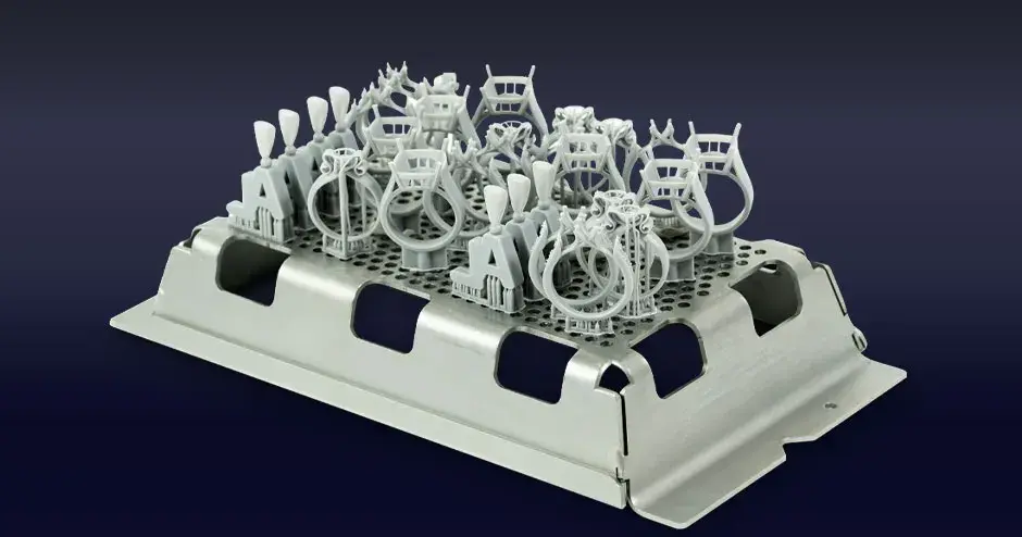 plattform angefüllt mit schmuck master-modellen