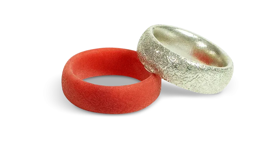 Ein Ring aus dem Material VisiJet Wax Jewel Red