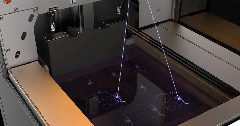 Innenleben des 3D-Druckers SLA 750 mit Laserscan-Technologie