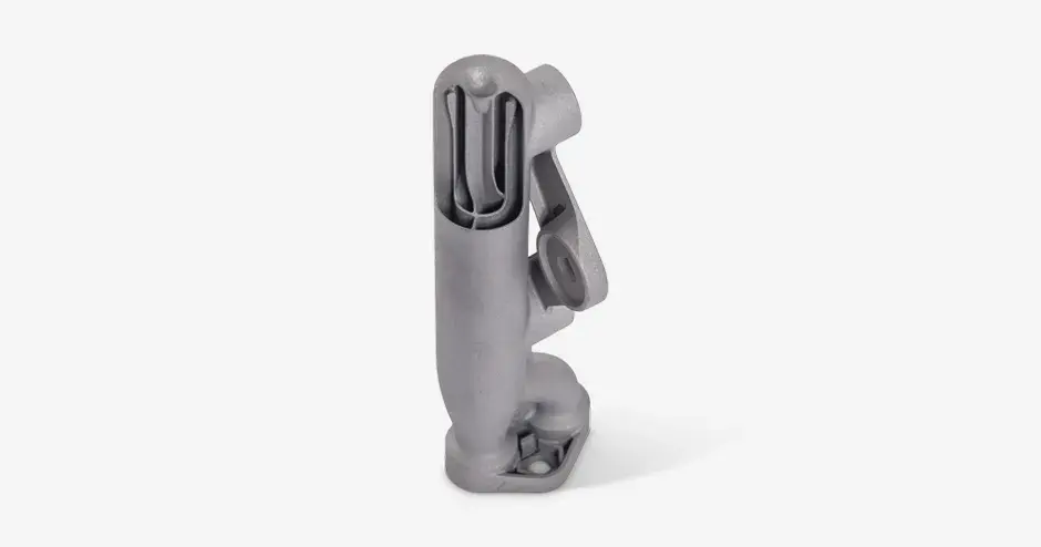 Additiv gefertigte Kraftstoffverteilung, hergestellt im Direktmetalldruck, mit optimierter Strömungsdynamik, zusammengefasst zu einer einzigen Komponente