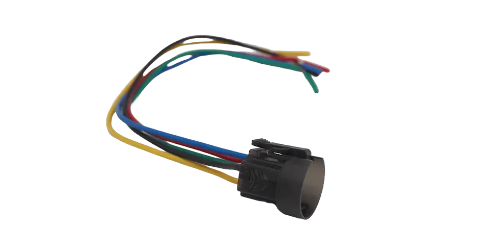 Ein 3D-gedruckter Steckverbinder aus Figure 4 Tough 75C FR Black